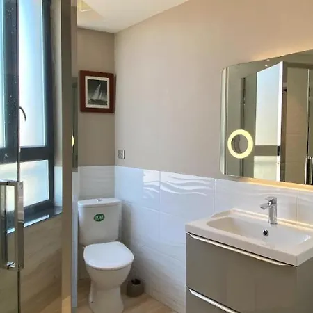 Apartment Rdc 3 - Meuble Au Centre De - Wifi Et Netflix